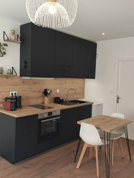 Annecy Vieille Ville, Superbe Appartement Au Calme Extérieur photo